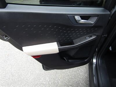 2020 Ford Escape SE,CONV PKG,RVC,DR ASST PKG,SILVER CERTIFIED   - Photo 38 - Haddon Twp, NJ 08107