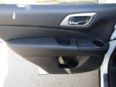 2018 Nissan Pathfinder SL,AWD,NAV,MIDNIGHT EDITION PKG ,SILVER CERTIFIED - Photo 16 - Haddon Twp, NJ 08107