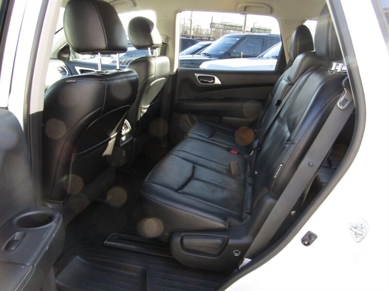 2018 Nissan Pathfinder SL,AWD,NAV,MIDNIGHT EDITION PKG ,SILVER CERTIFIED - Photo 17 - Haddon Twp, NJ 08107