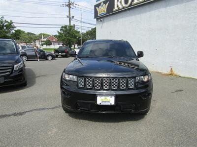 2017 Jeep Grand Cherokee AWD,NAV,PREM PKG,PANO ROOF,RVC.SILVER CERTIFIED   - Photo 2 - Haddon Twp, NJ 08107