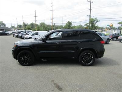 2017 Jeep Grand Cherokee AWD,NAV,PREM PKG,PANO ROOF,RVC.SILVER CERTIFIED   - Photo 4 - Haddon Twp, NJ 08107