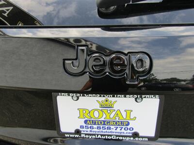 2017 Jeep Grand Cherokee AWD,NAV,PREM PKG,PANO ROOF,RVC.SILVER CERTIFIED   - Photo 25 - Haddon Twp, NJ 08107