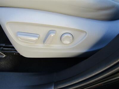 2023 Toyota Highlander XLE   - Photo 35 - Haddon Twp, NJ 08107