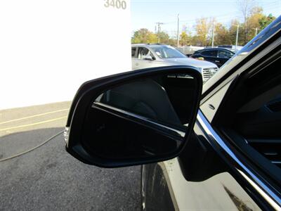 2023 Toyota Highlander XLE   - Photo 22 - Haddon Twp, NJ 08107