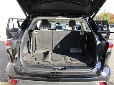 2023 Toyota Highlander XLE   - Photo 47 - Haddon Twp, NJ 08107