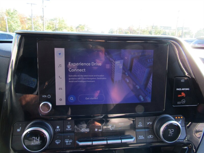 2023 Toyota Highlander XLE   - Photo 61 - Haddon Twp, NJ 08107