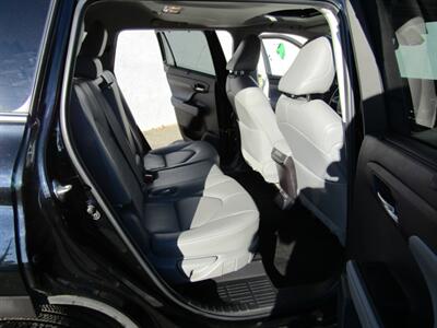 2023 Toyota Highlander XLE   - Photo 39 - Haddon Twp, NJ 08107