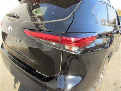 2023 Toyota Highlander XLE   - Photo 26 - Haddon Twp, NJ 08107