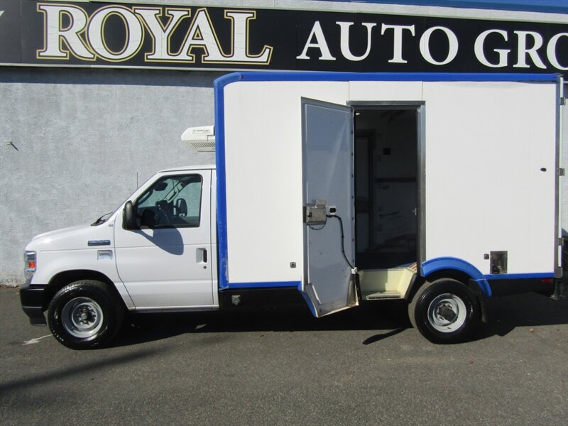 2023 Ford E-350 SD - Photo 26 - Haddon Twp, NJ 08107