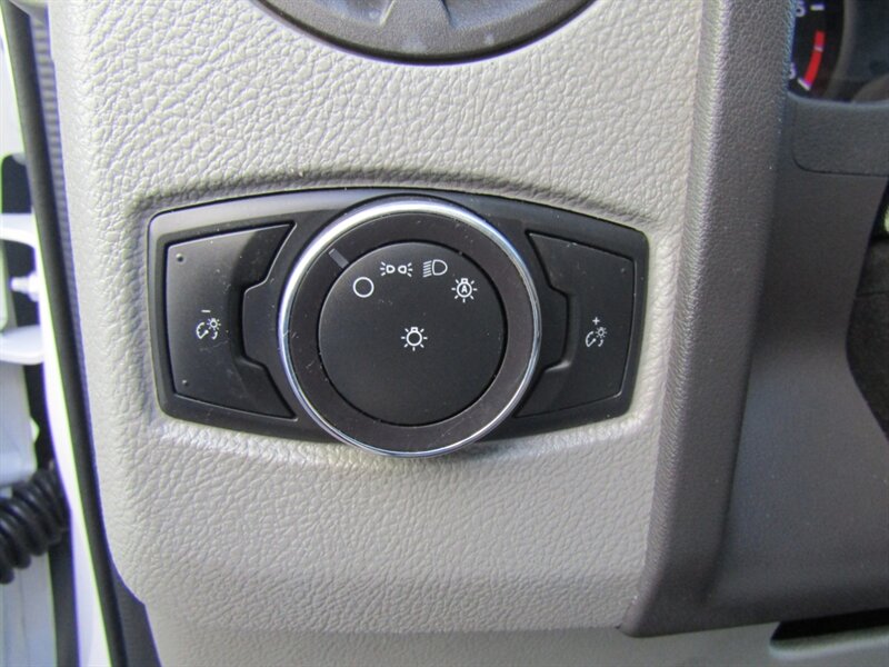 2023 Ford E-350 SD - Photo 15 - Haddon Twp, NJ 08107