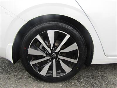 2021 Nissan Sentra SV,PREM PKG,TECH PKG,RVC,SILVER CERTIFIED - Photo 34 - Haddon Twp, NJ 08107