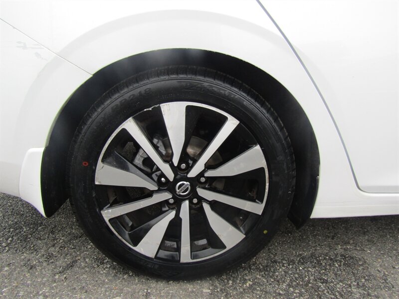 2021 Nissan Sentra SV,PREM PKG,TECH PKG,RVC,SILVER CERTIFIED - Photo 34 - Haddon Twp, NJ 08107