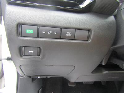 2021 Nissan Sentra SV,PREM PKG,TECH PKG,RVC,SILVER CERTIFIED - Photo 22 - Haddon Twp, NJ 08107