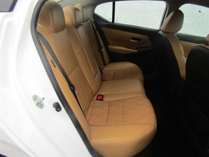 2021 Nissan Sentra SV,PREM PKG,TECH PKG,RVC,SILVER CERTIFIED - Photo 17 - Haddon Twp, NJ 08107