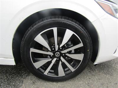2021 Nissan Sentra SV,PREM PKG,TECH PKG,RVC,SILVER CERTIFIED - Photo 35 - Haddon Twp, NJ 08107