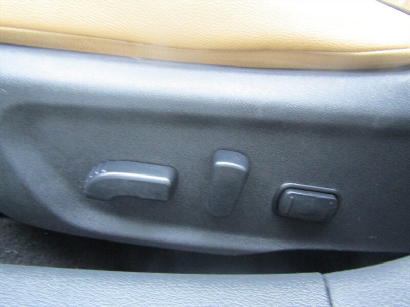 2021 Nissan Sentra SV,PREM PKG,TECH PKG,RVC,SILVER CERTIFIED - Photo 11 - Haddon Twp, NJ 08107