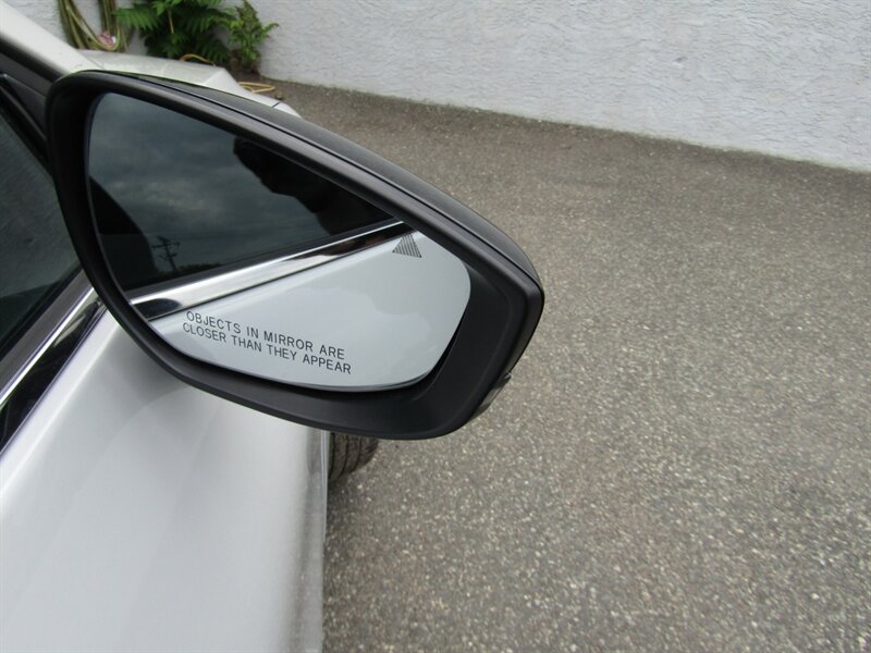2024 Mazda Mazda3 Hatchback SPORT,NAV,COMFORT PKG,SILVER CERTIFIED - Photo 22 - Haddon Twp, NJ 08107