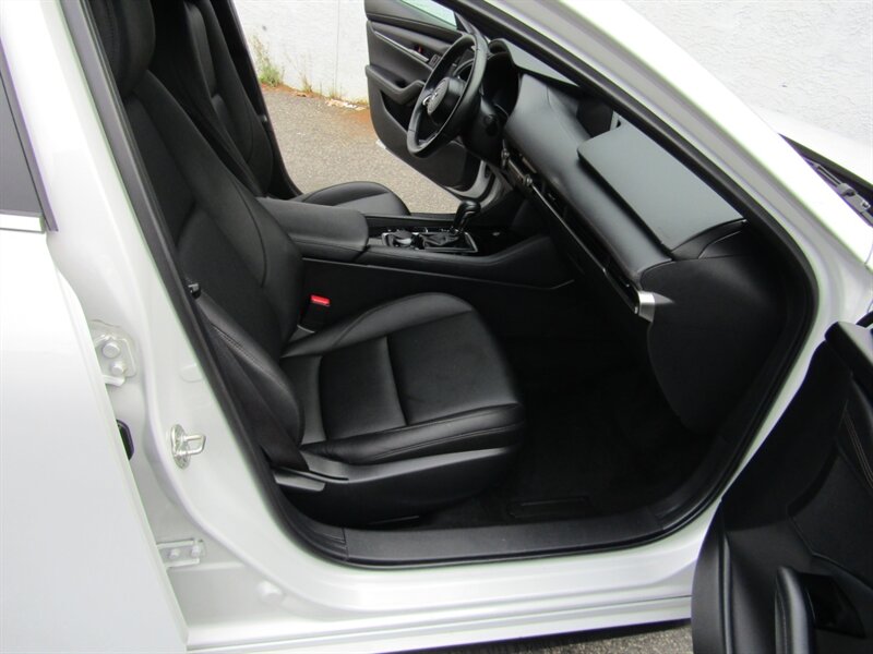 2024 Mazda Mazda3 Hatchback SPORT,NAV,COMFORT PKG,SILVER CERTIFIED - Photo 38 - Haddon Twp, NJ 08107