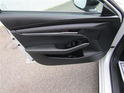 2024 Mazda Mazda3 Hatchback SPORT,NAV,COMFORT PKG,SILVER CERTIFIED   - Photo 28 - Haddon Twp, NJ 08107