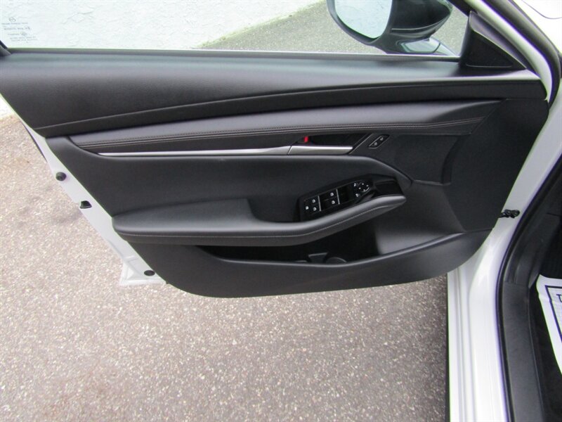 2024 Mazda Mazda3 Hatchback SPORT,NAV,COMFORT PKG,SILVER CERTIFIED - Photo 28 - Haddon Twp, NJ 08107