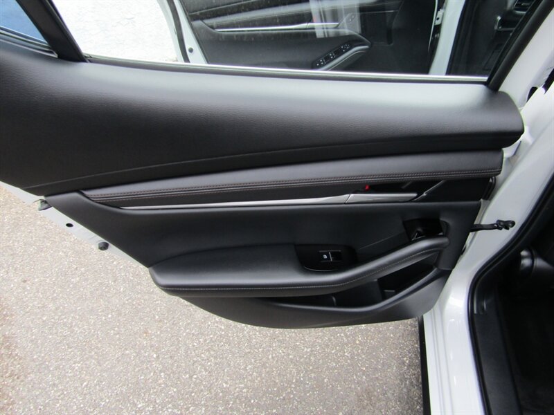 2024 Mazda Mazda3 Hatchback SPORT,NAV,COMFORT PKG,SILVER CERTIFIED - Photo 32 - Haddon Twp, NJ 08107