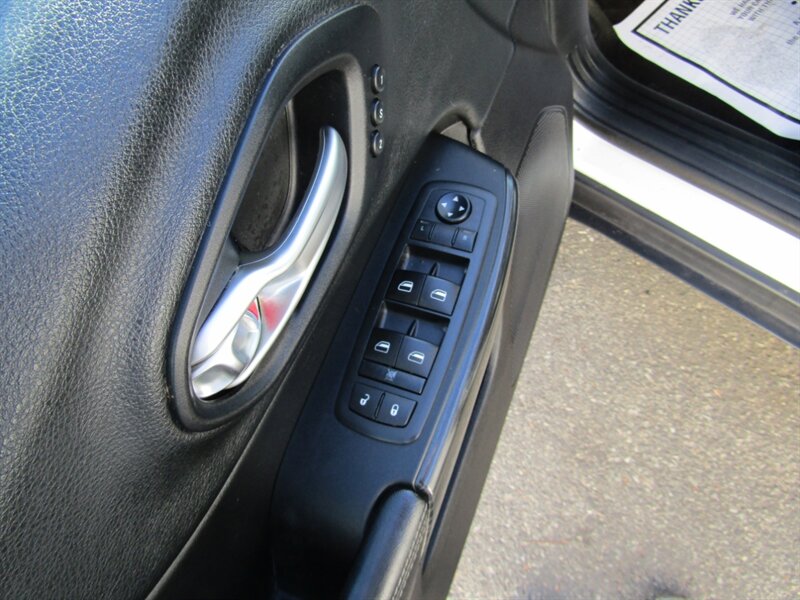 2015 Jeep Cherokee Limited - Photo 13 - Haddon Twp, NJ 08107