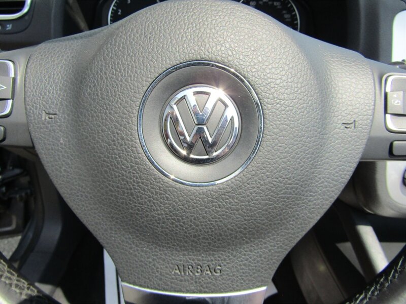 2014 Volkswagen Eos Executive SULEV - Photo 45 - Haddon Twp, NJ 08107