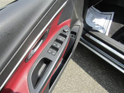 2014 Volkswagen Eos Executive SULEV   - Photo 32 - Haddon Twp, NJ 08107