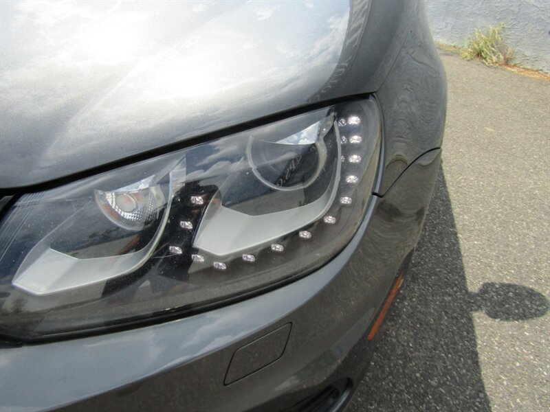 2014 Volkswagen Eos Executive SULEV - Photo 12 - Haddon Twp, NJ 08107