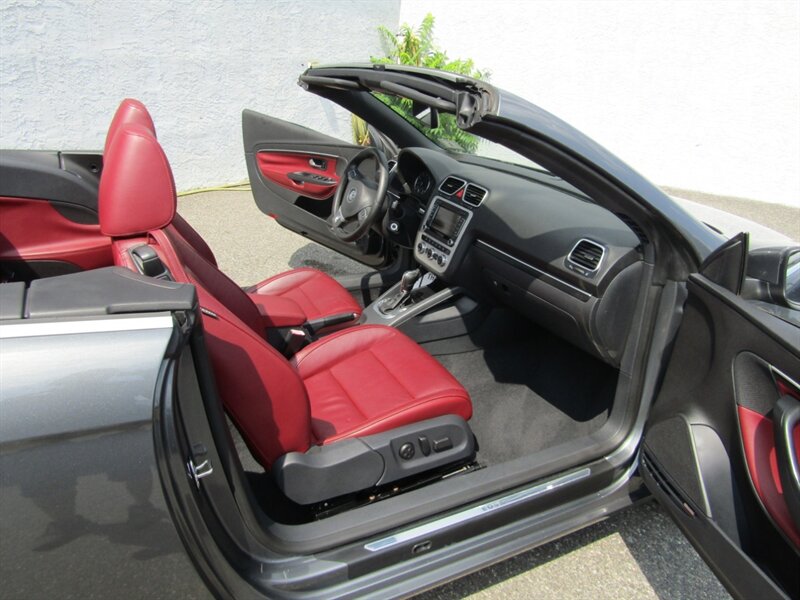 2014 Volkswagen Eos Executive SULEV - Photo 38 - Haddon Twp, NJ 08107