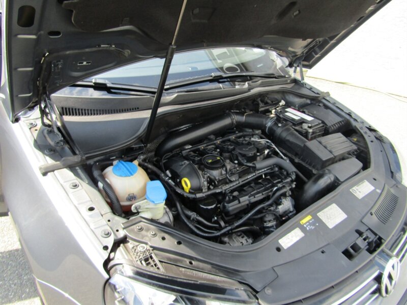 2014 Volkswagen Eos Executive SULEV - Photo 59 - Haddon Twp, NJ 08107