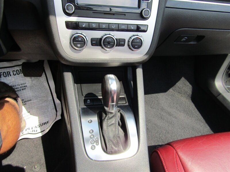 2014 Volkswagen Eos Executive SULEV - Photo 50 - Haddon Twp, NJ 08107