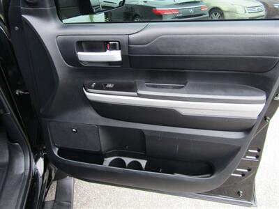 2018 Toyota Tundra Limited   - Photo 58 - Haddon Twp, NJ 08107