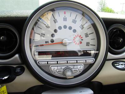 2015 MINI Convertible Cooper   - Photo 26 - Haddon Twp, NJ 08107