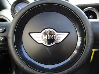2015 MINI Convertible Cooper   - Photo 23 - Haddon Twp, NJ 08107