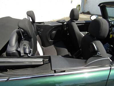 2015 MINI Convertible Cooper   - Photo 18 - Haddon Twp, NJ 08107