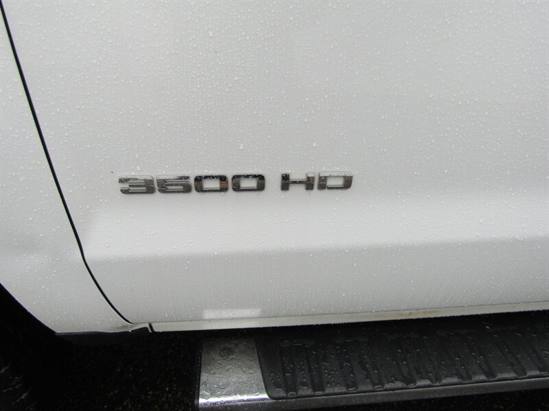 2017 Chevrolet Silverado 3500 4X4,HD,CONV PKG,,SILVER CERTIFIED - Photo 18 - Haddon Twp, NJ 08107