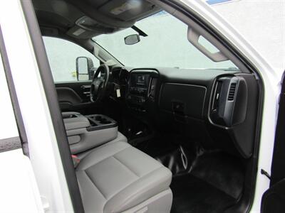 2017 Chevrolet Silverado 3500 4X4,HD,CONV PKG,,SILVER CERTIFIED - Photo 39 - Haddon Twp, NJ 08107