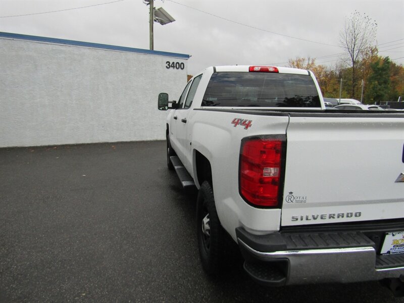 2017 Chevrolet Silverado 3500 4X4,HD,CONV PKG,,SILVER CERTIFIED - Photo 24 - Haddon Twp, NJ 08107