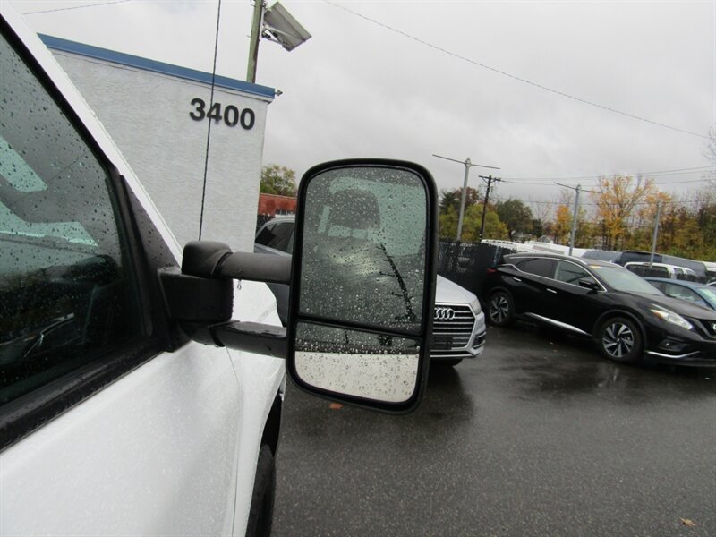 2017 Chevrolet Silverado 3500 4X4,HD,CONV PKG,,SILVER CERTIFIED - Photo 27 - Haddon Twp, NJ 08107