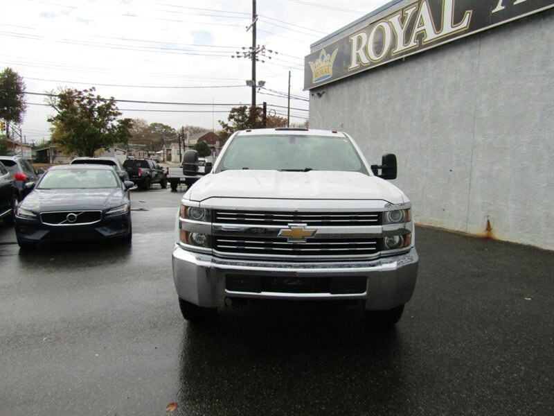 2017 Chevrolet Silverado 3500 4X4,HD,CONV PKG,,SILVER CERTIFIED - Photo 2 - Haddon Twp, NJ 08107