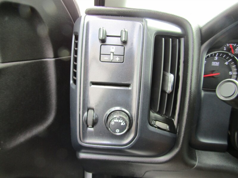 2017 Chevrolet Silverado 3500 4X4,HD,CONV PKG,,SILVER CERTIFIED - Photo 44 - Haddon Twp, NJ 08107