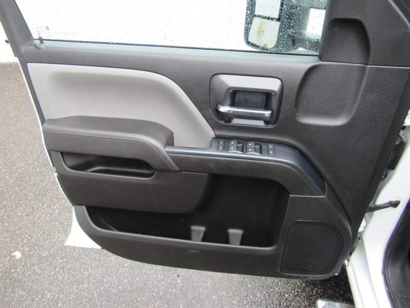 2017 Chevrolet Silverado 3500 4X4,HD,CONV PKG,,SILVER CERTIFIED - Photo 31 - Haddon Twp, NJ 08107