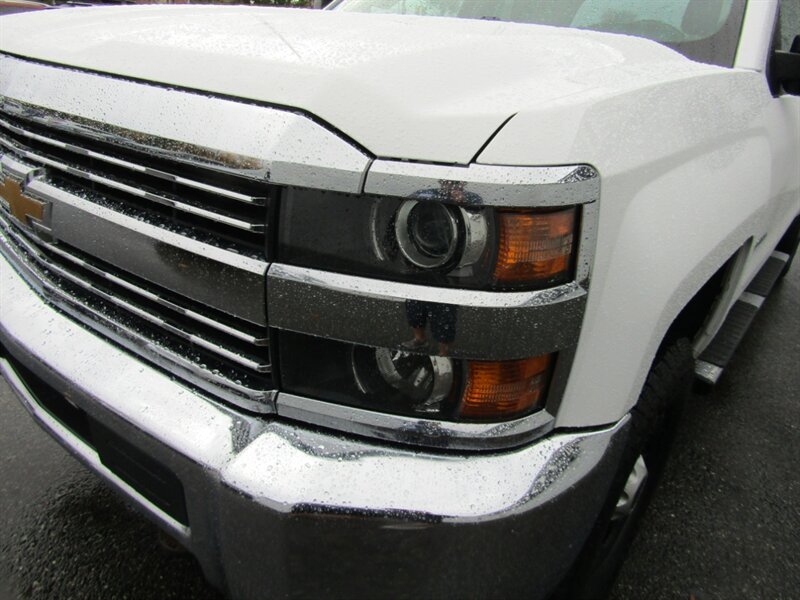 2017 Chevrolet Silverado 3500 4X4,HD,CONV PKG,,SILVER CERTIFIED - Photo 11 - Haddon Twp, NJ 08107