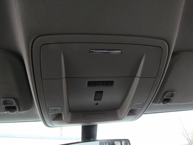 2017 Chevrolet Silverado 3500 4X4,HD,CONV PKG,,SILVER CERTIFIED - Photo 52 - Haddon Twp, NJ 08107