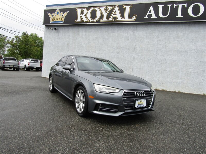 2017 Audi A4 2.0T quattro Premium Plus  