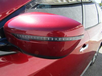 2018 Nissan Pathfinder SV,AWD,CONV PKG,RVC,PWR PKG,SILVER CERTIFIED   - Photo 18 - Haddon Twp, NJ 08107