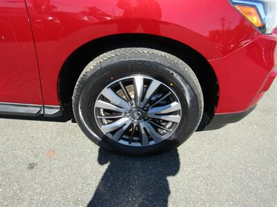 2018 Nissan Pathfinder SV,AWD,CONV PKG,RVC,PWR PKG,SILVER CERTIFIED   - Photo 15 - Haddon Twp, NJ 08107