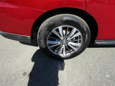 2018 Nissan Pathfinder SV,AWD,CONV PKG,RVC,PWR PKG,SILVER CERTIFIED   - Photo 14 - Haddon Twp, NJ 08107