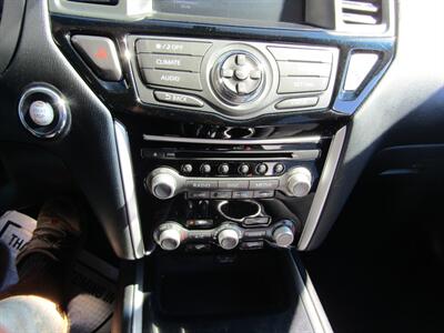 2018 Nissan Pathfinder SV,AWD,CONV PKG,RVC,PWR PKG,SILVER CERTIFIED   - Photo 51 - Haddon Twp, NJ 08107